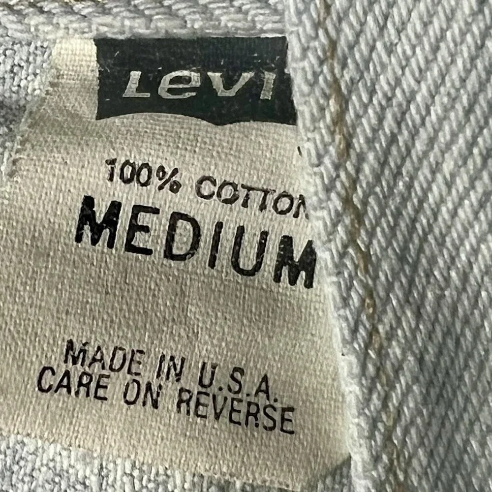 Vintage Levi's Jacket Men's Medium 70598 4803 Light Wash Oversized Made USA 90s